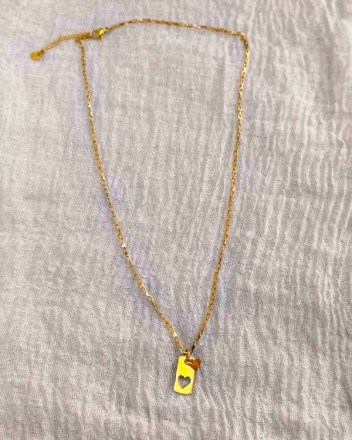 49  β  κολιε  μακροστενα κρικακια (1)